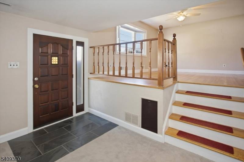 4 Terry Ln, Wharton Boro, NJ 07885