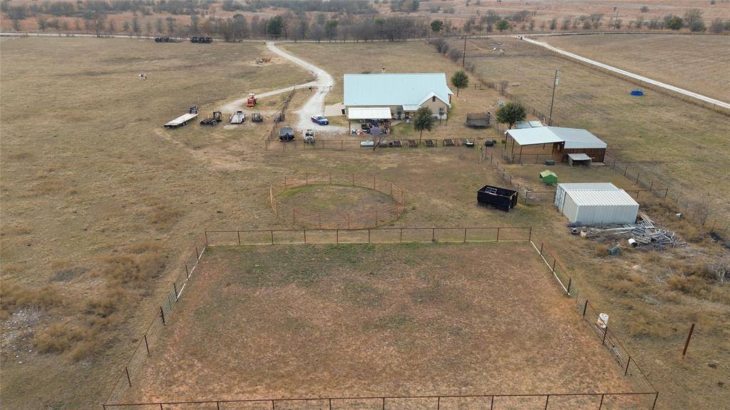 8928 County Road 1232, Godley, TX 76044