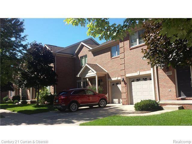 21746 Garrison ST, Dearborn, MI 48124