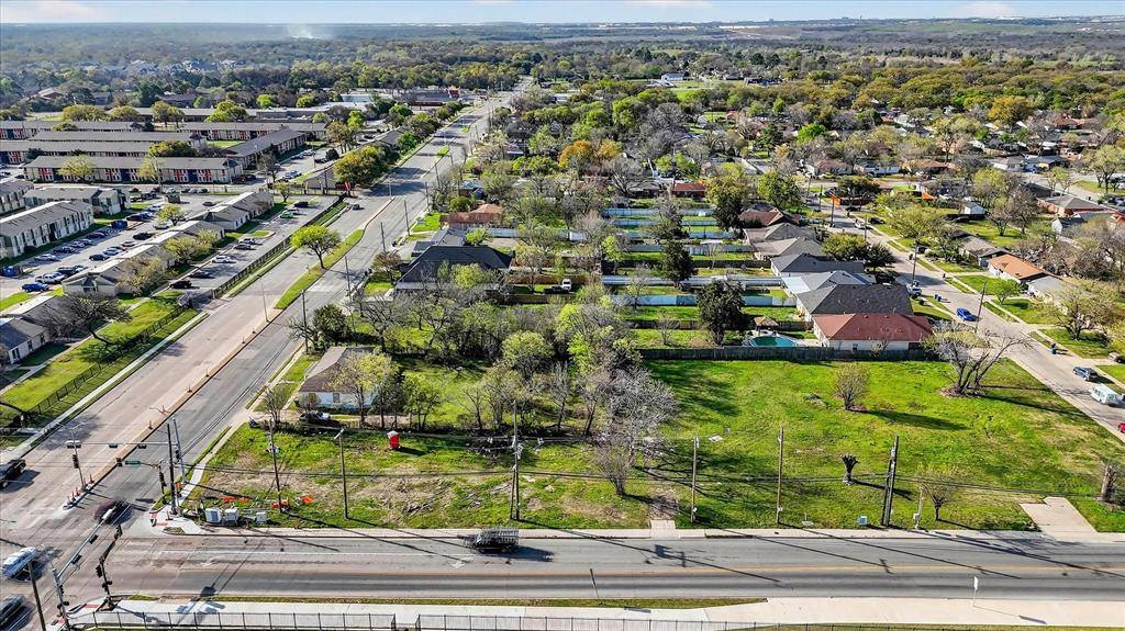 451 N Jim Miller Road, Dallas, TX 75217