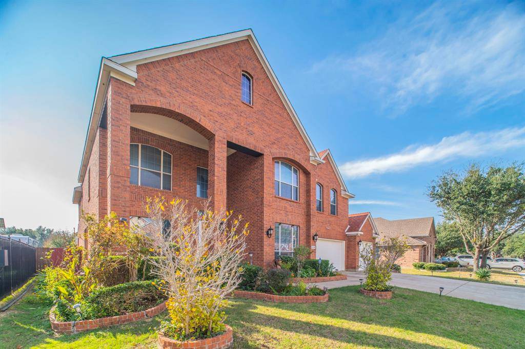 2335 Shackleford Trail, Grand Prairie, TX 75052