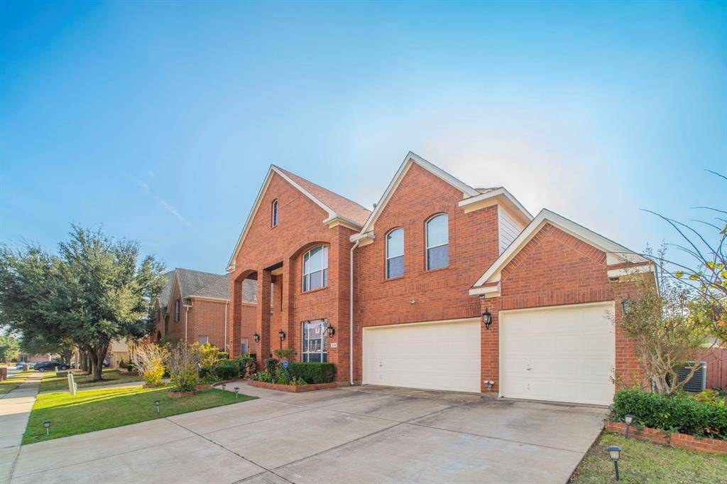 2335 Shackleford Trail, Grand Prairie, TX 75052