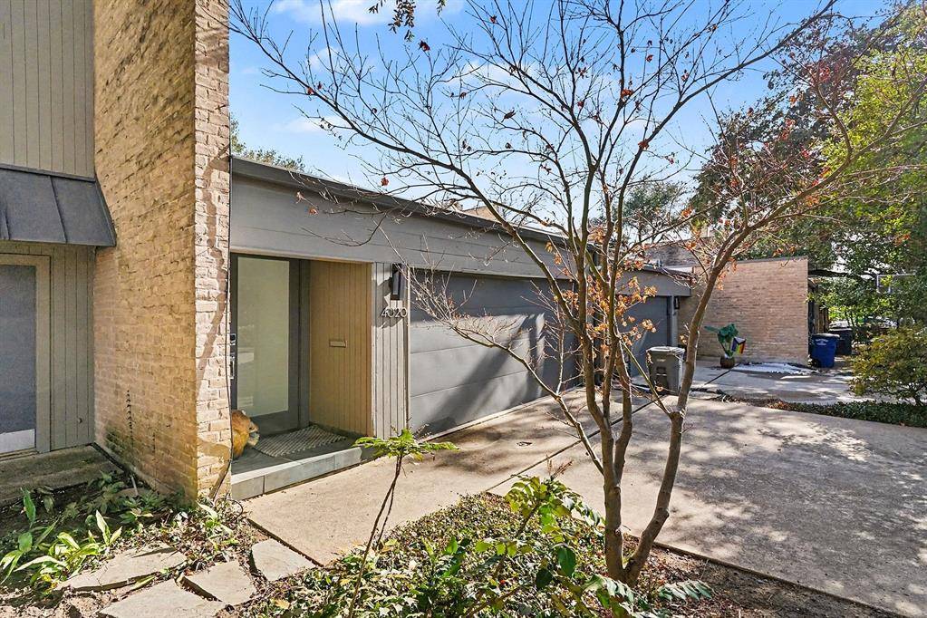 4020 Buena Vista Street, Dallas, TX 75204