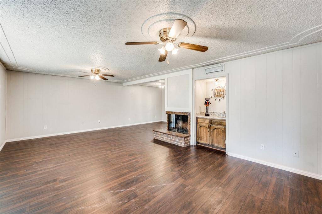 6917 Bennington Drive, Watauga, TX 76148