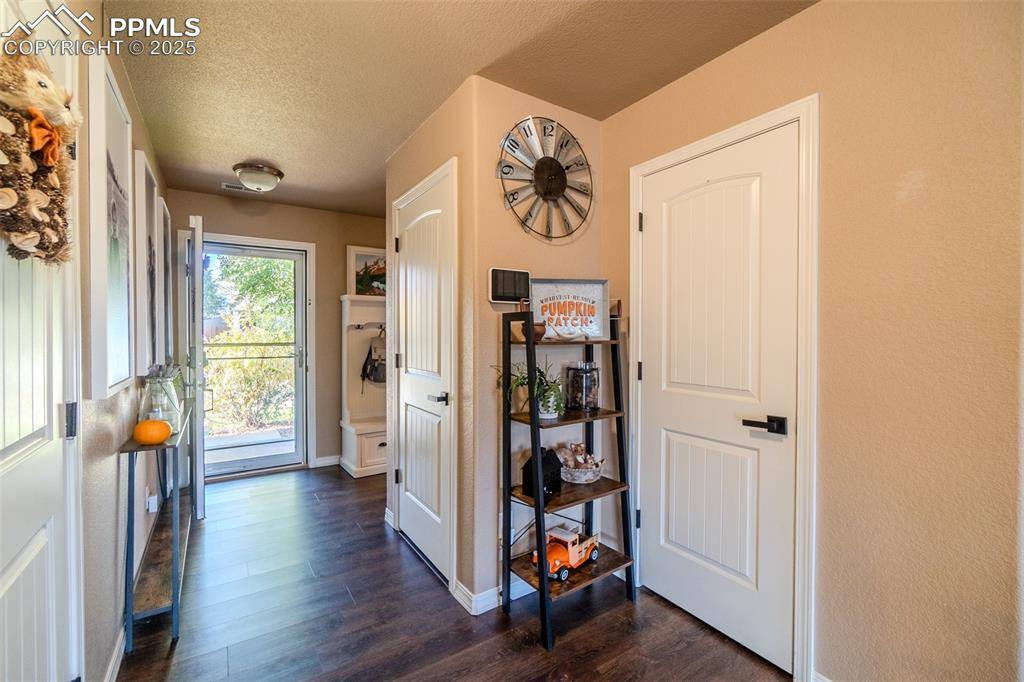 4027 Silver Star GRV, Colorado Springs, CO 80911