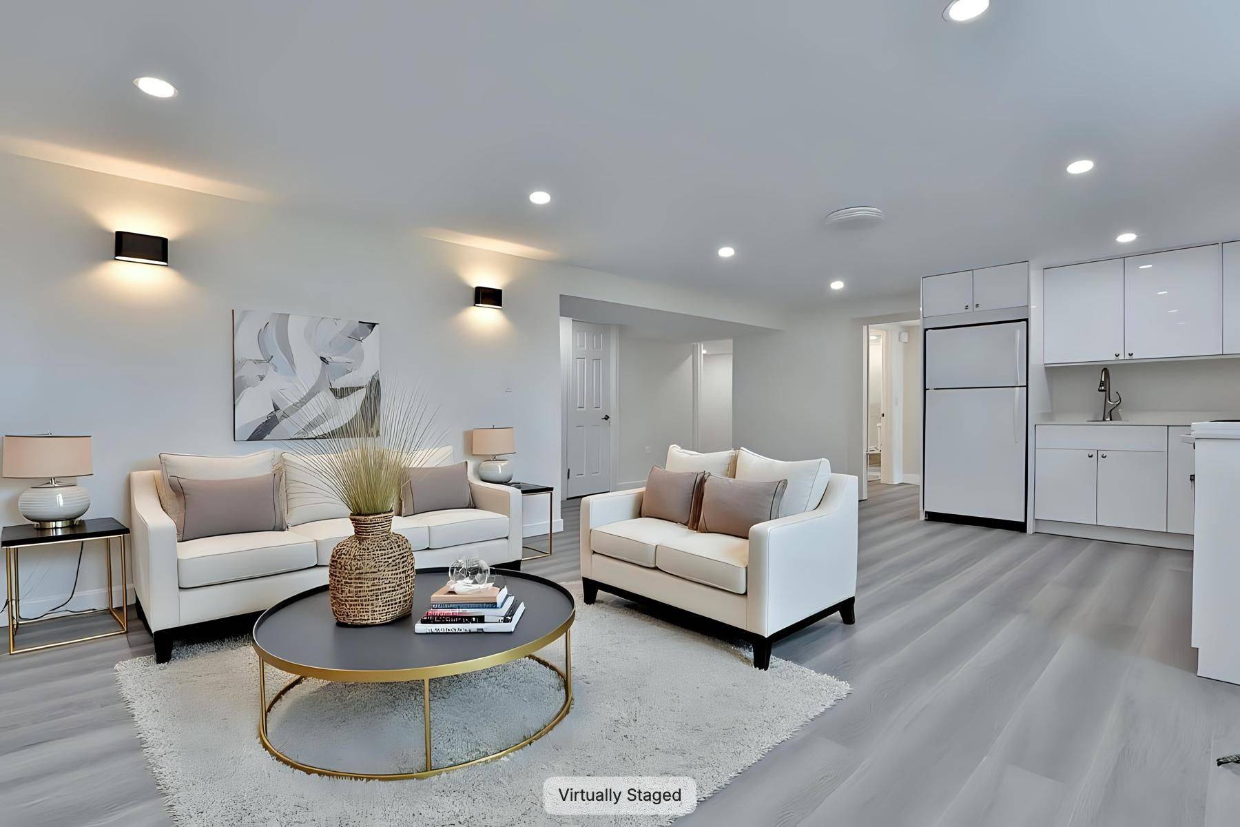 383 Neal DR #Basement, Richmond Hill, ON L4C 3L6