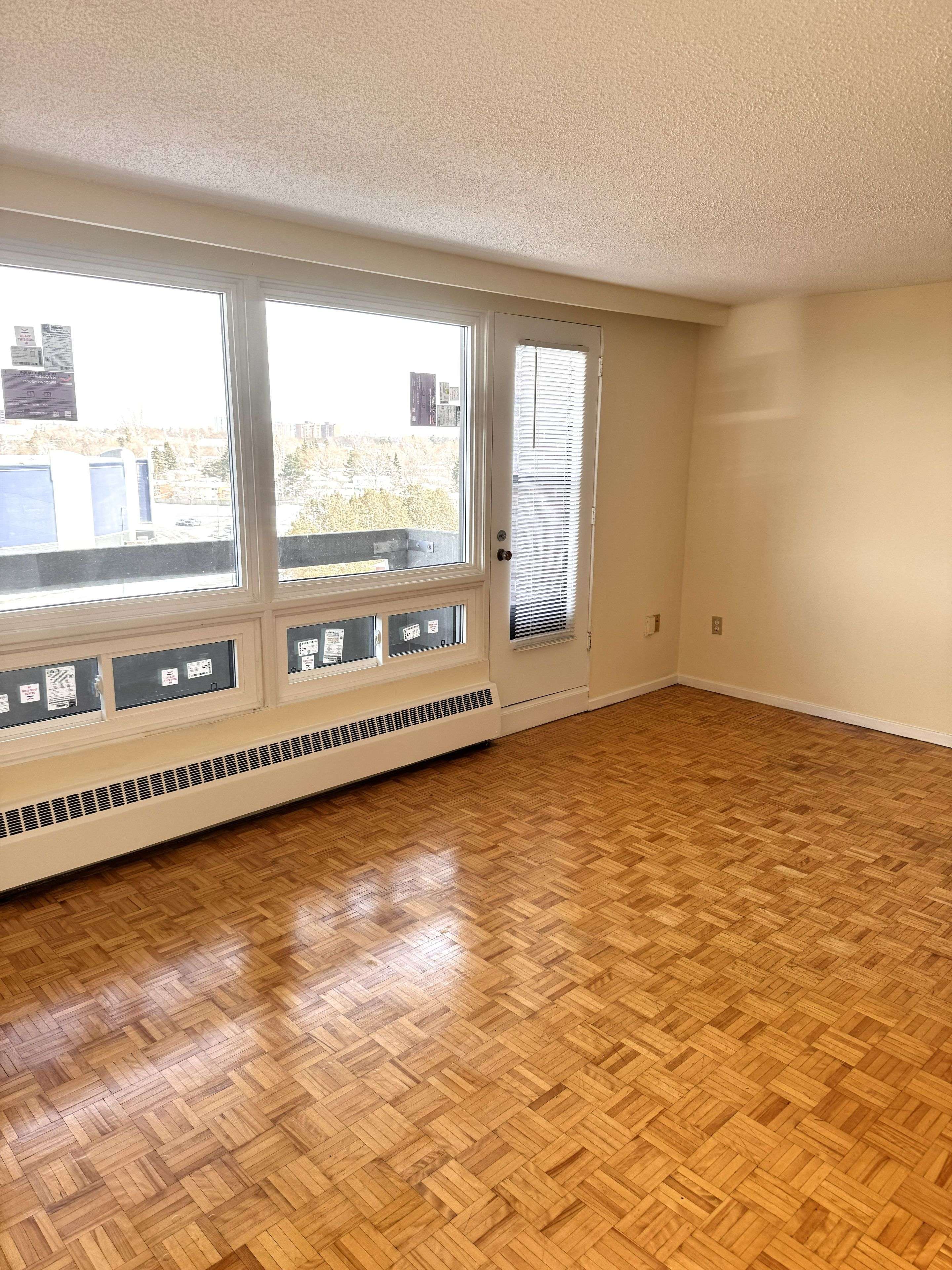 3100 Carling AVE #706, Crystal Bay - Rocky Point - Bayshore, ON K2B 6J6