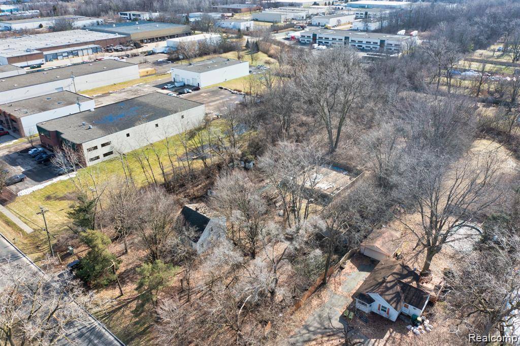 30905 Beverly RD, Romulus, MI 48174