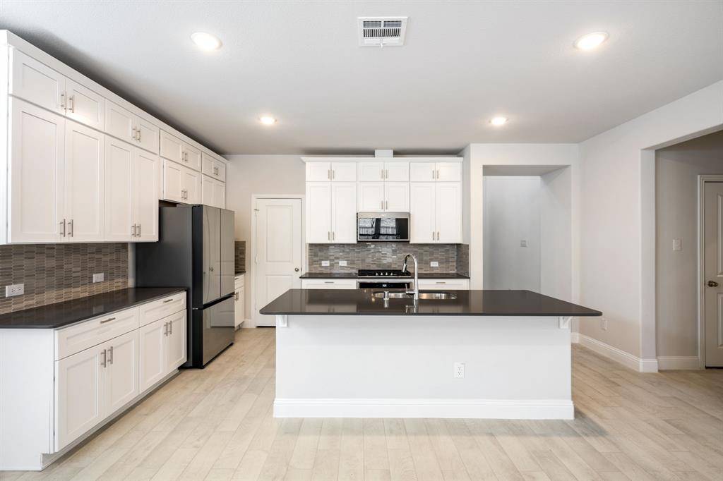 3512 Lillian Court, Celina, TX 75009