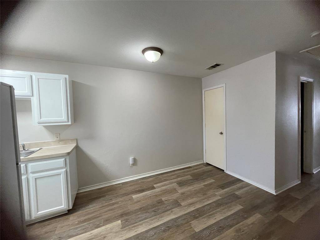 5217 Calloway Street #B, Fort Worth, TX 76114