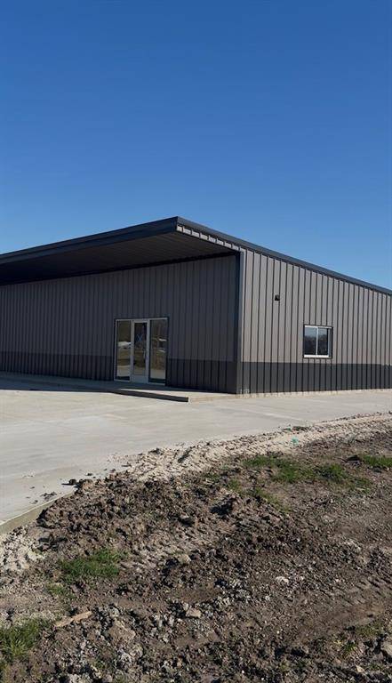 1095 W Front Highway #1,2,3, Blossom, TX 75416