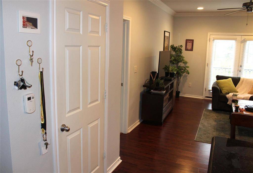 3102 Kings Road #1207, Dallas, TX 75219