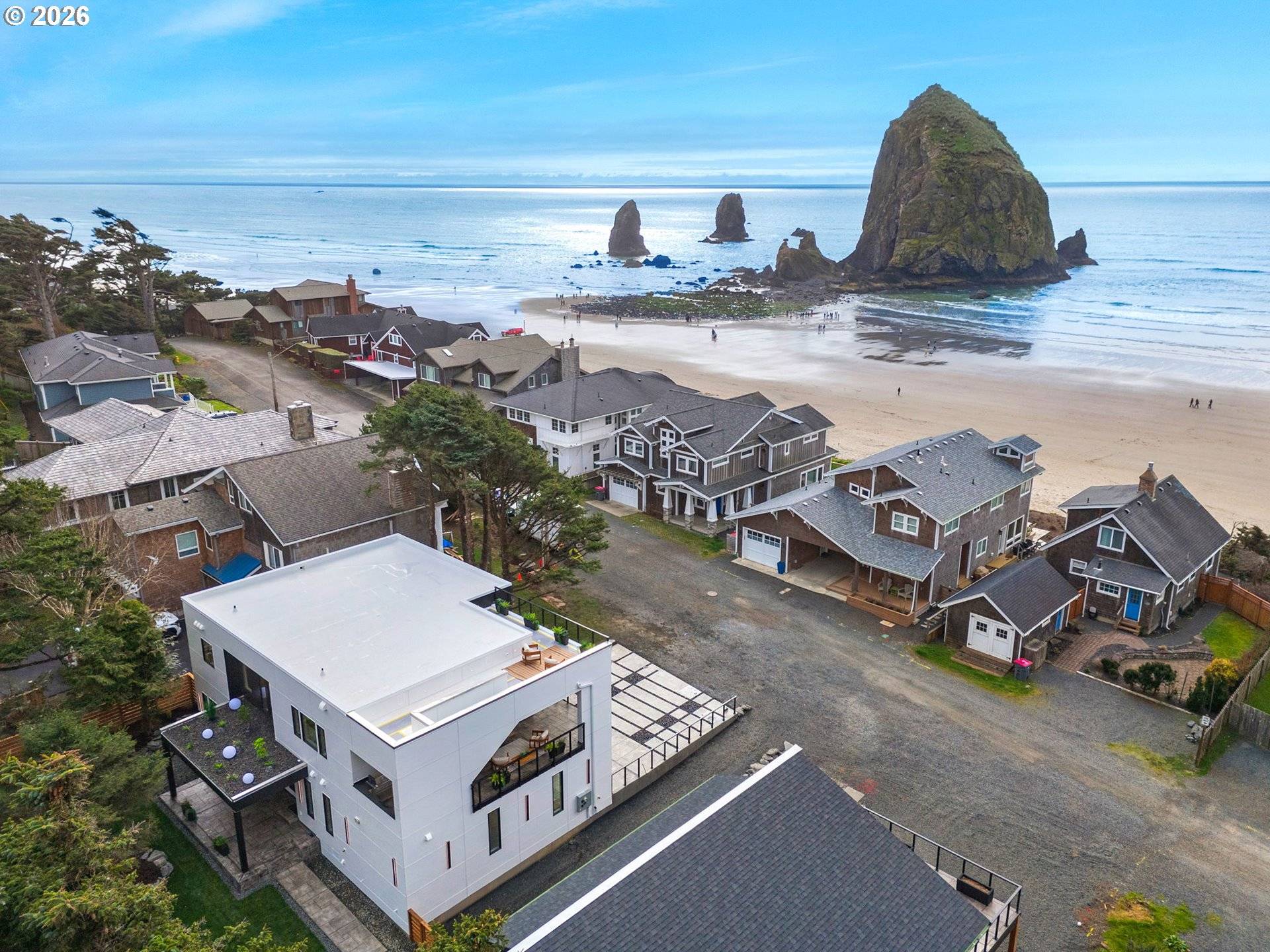1659 Forest Lawn RD, Cannon Beach, OR 97110