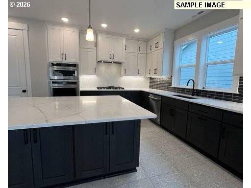 16502 SW Deer TER, Durham, OR 97224