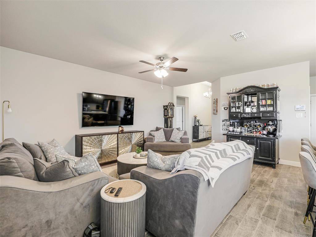 1331 Madeline Lane, Krum, TX 76249