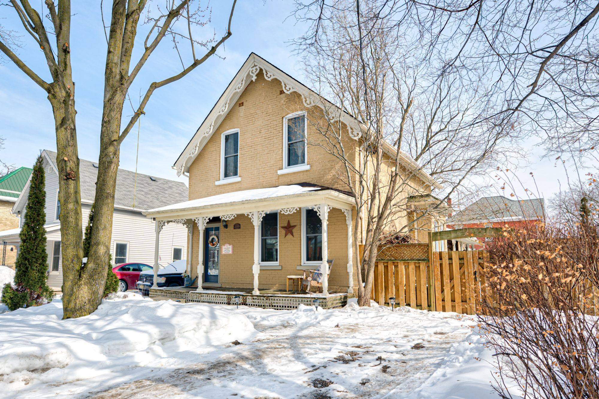 259 Nile ST, Stratford, ON N5A 4G2