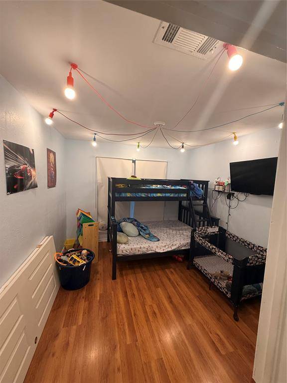 401 San Maria Drive, Garland, TX 75043