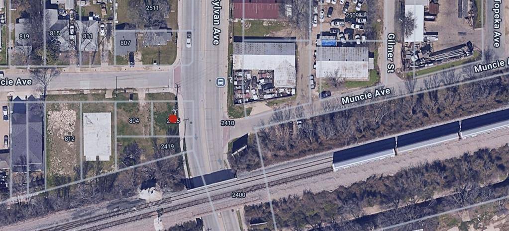 2425 Sylvan Avenue, Dallas, TX 75212