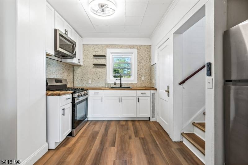 120B Little Pl, South Bound Brook Boro, NJ 08880