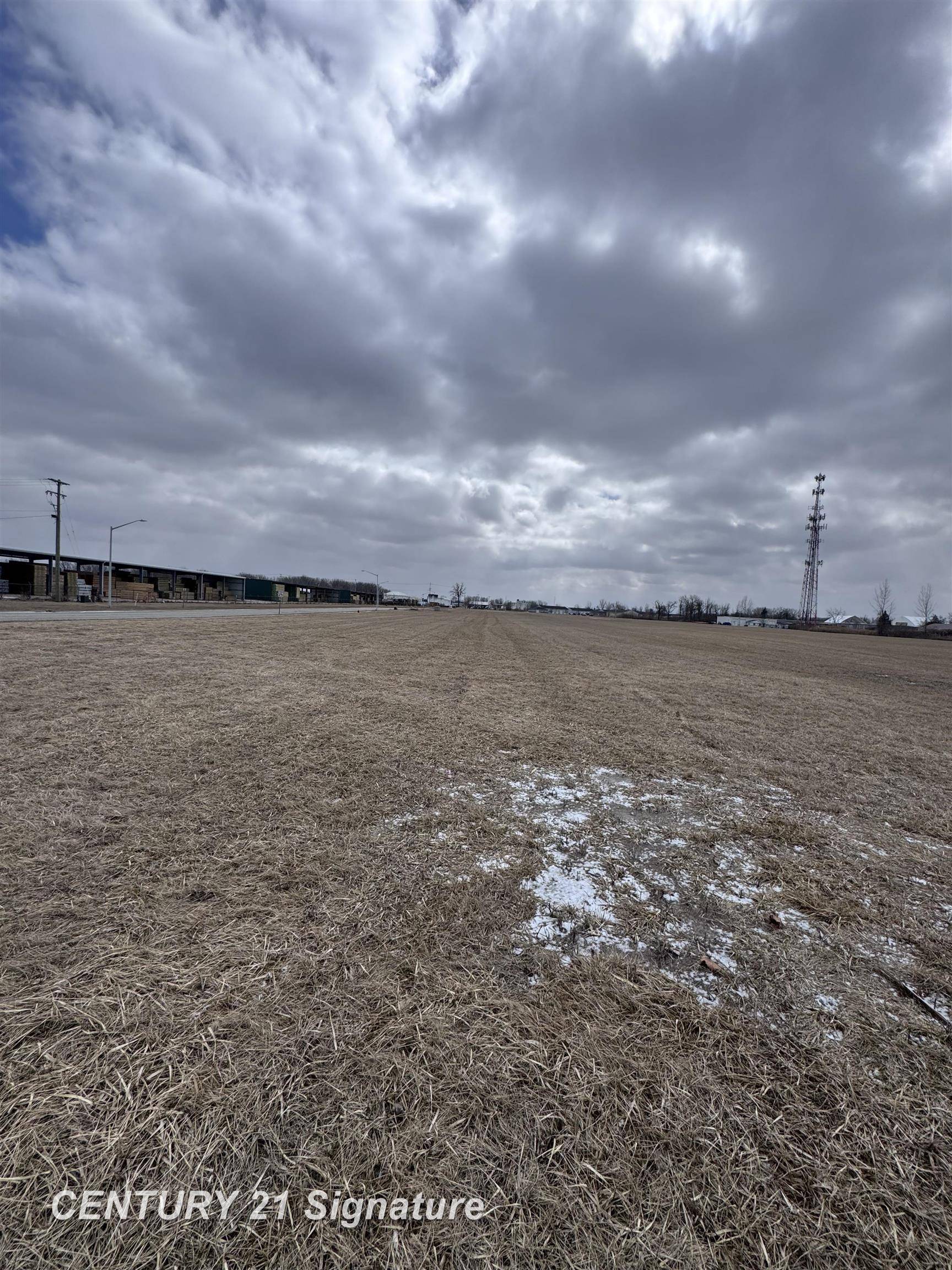 2421 & 2435 Marquette AVE, Bay City, MI 48706