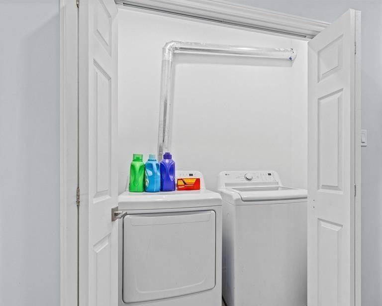 4 ELORA ST N, Minto, ON N0G 1Z0