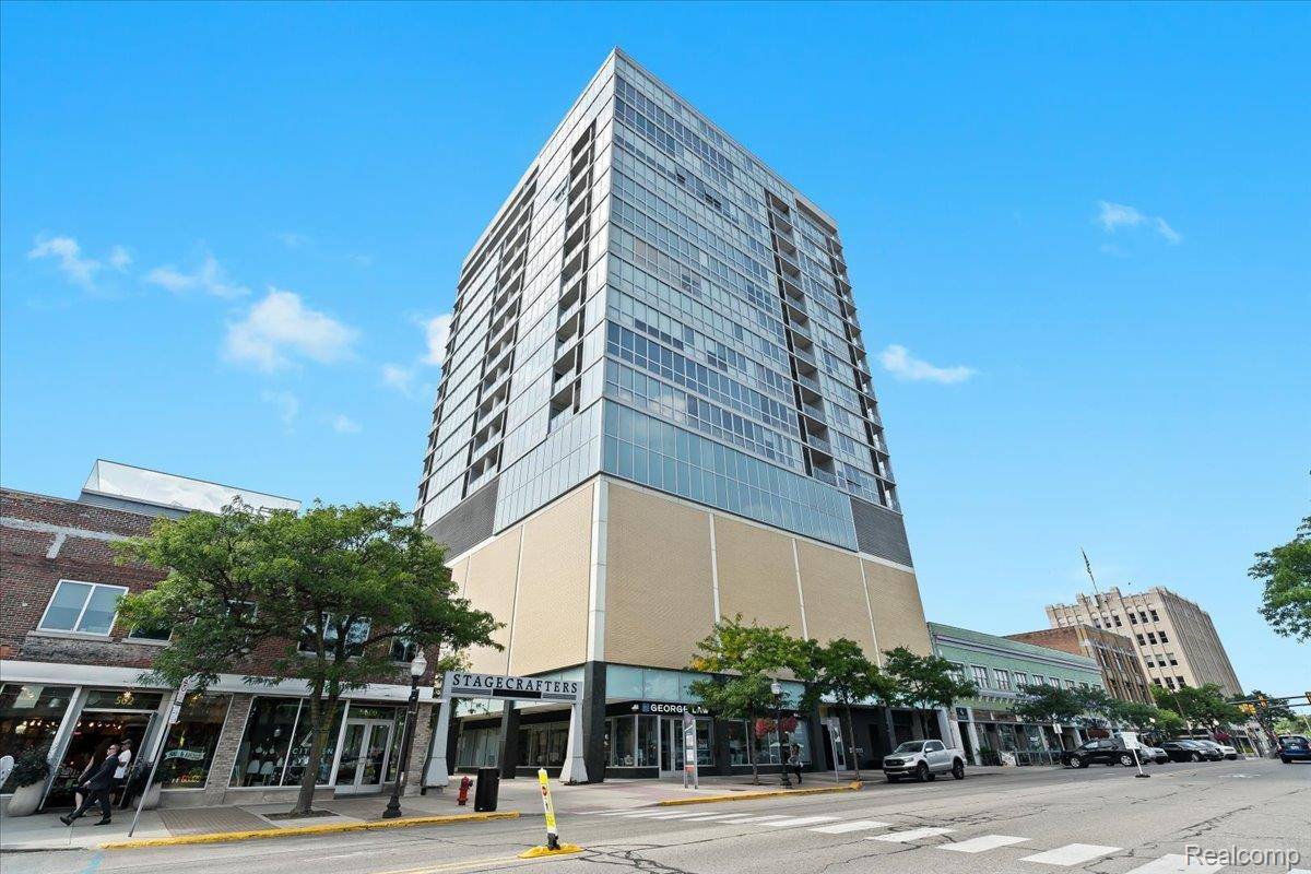 432 S Washington AVE #1506, Royal Oak, MI 48067