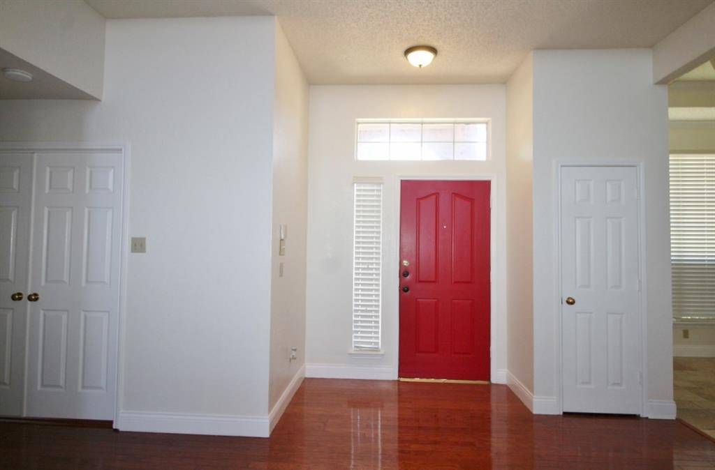 517 Tate Drive, Desoto, TX 75115