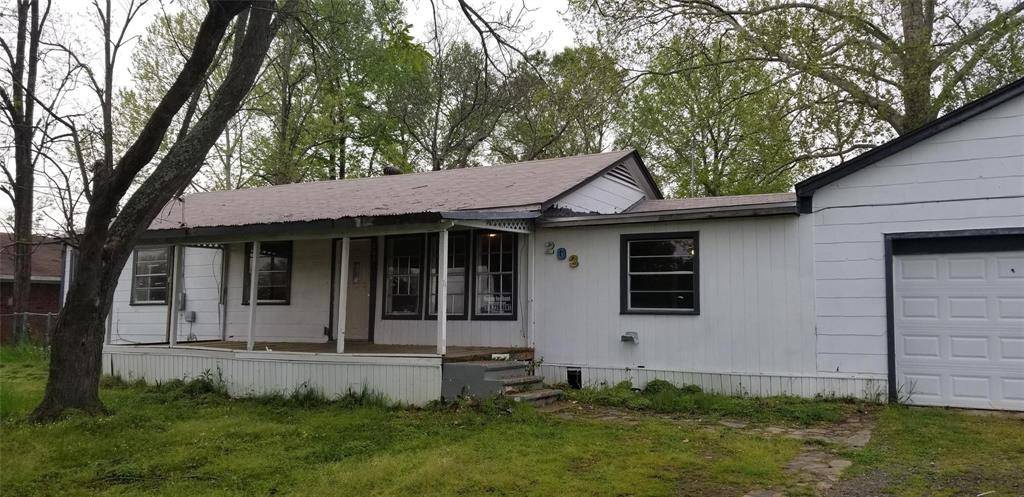 203 N Main Street, Blanchard, LA 71107