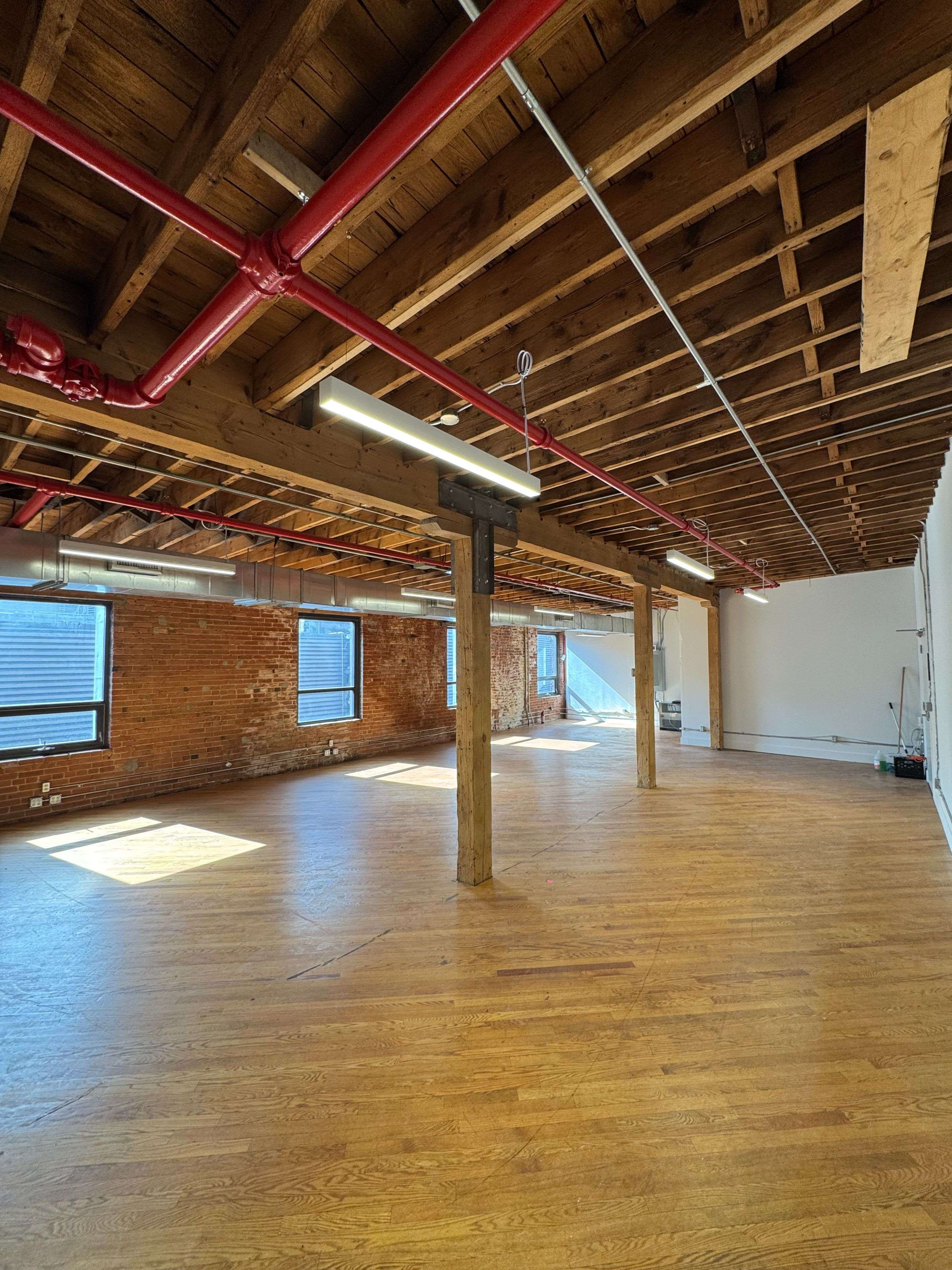 128 Sterling RD #302A, Toronto C01, ON M6R 2B7