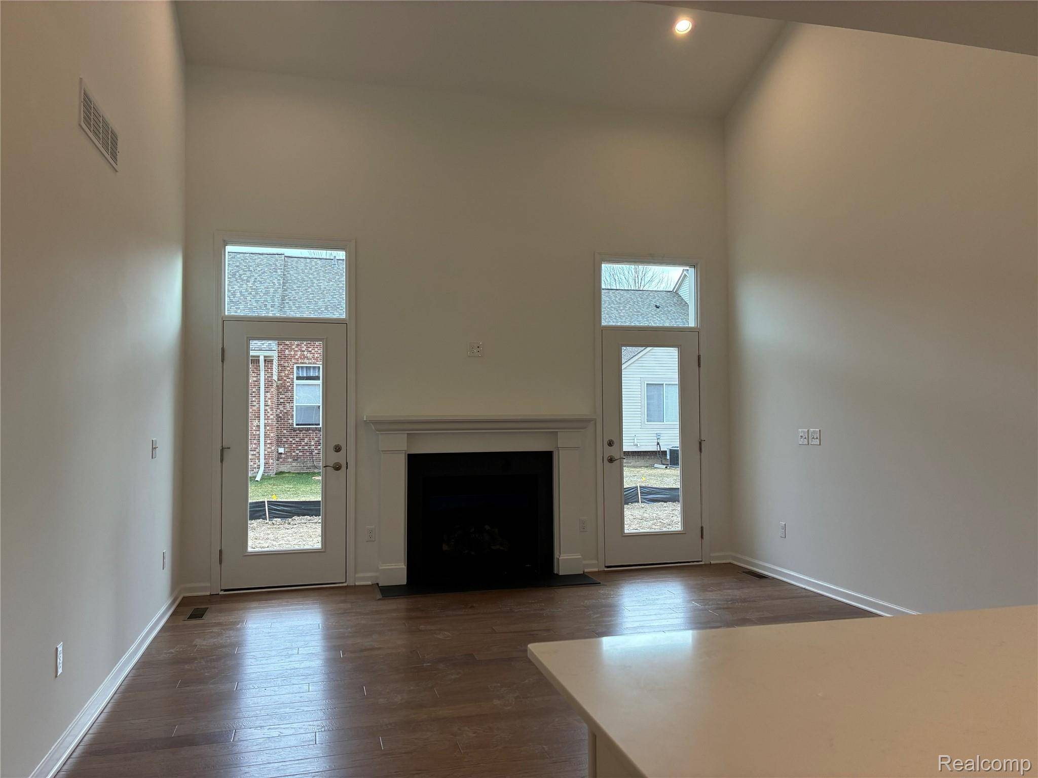 20803 Burn DR, Macomb Township, MI 48044