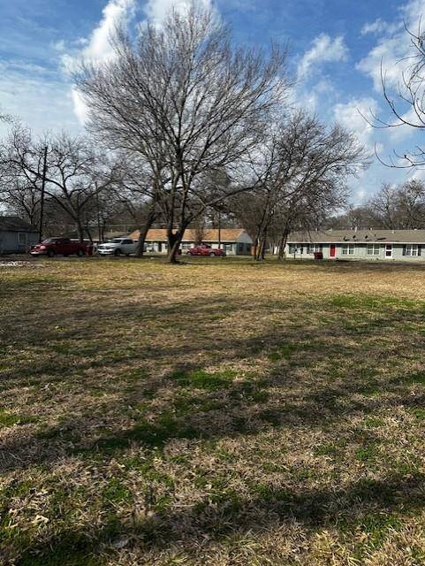 000 S Jernigan Street, Bells, TX 75414