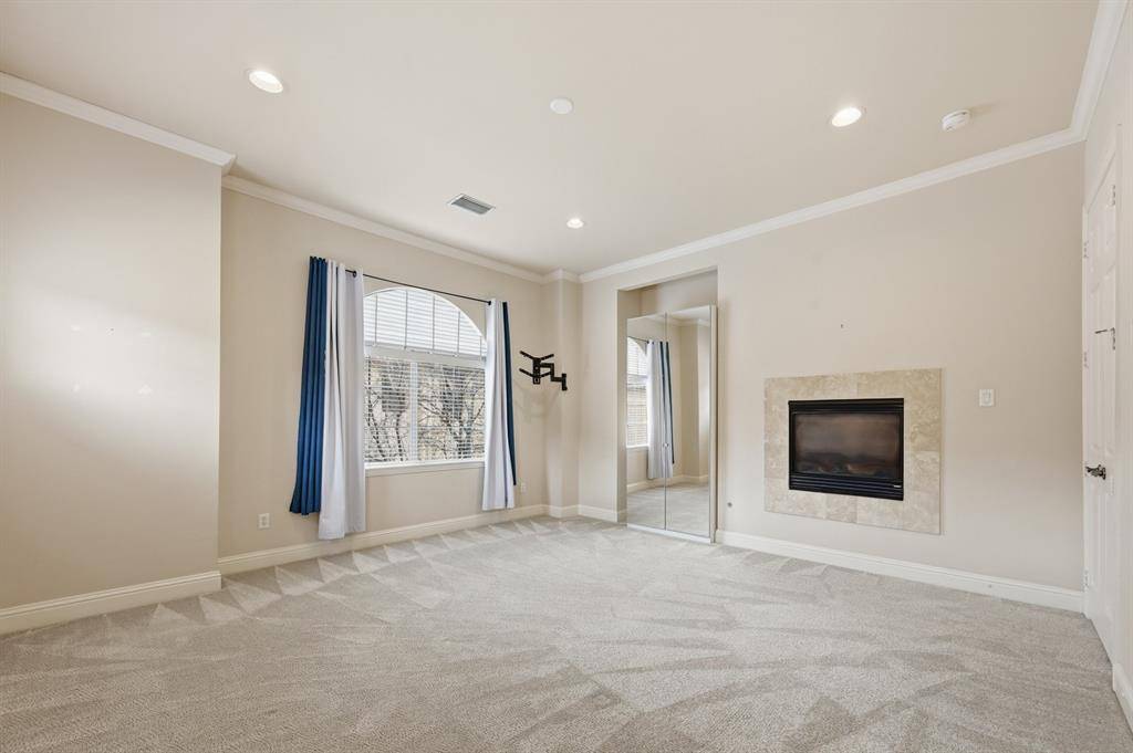 1020 Pavillion Street, Dallas, TX 75204