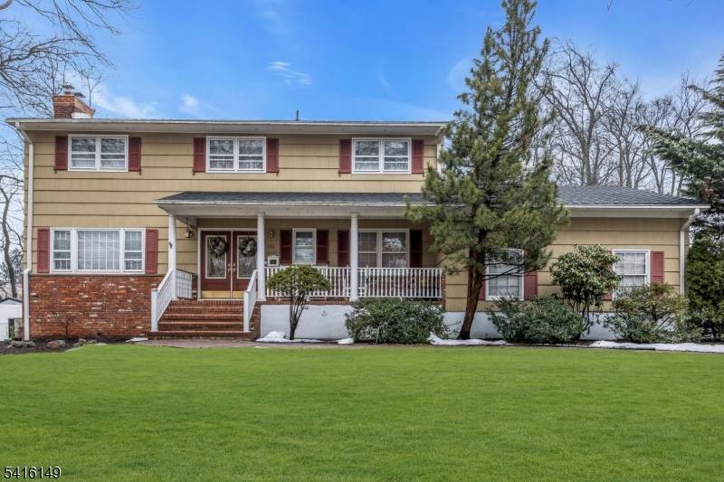 155 Meadow Rd, Clark Twp., NJ 07066