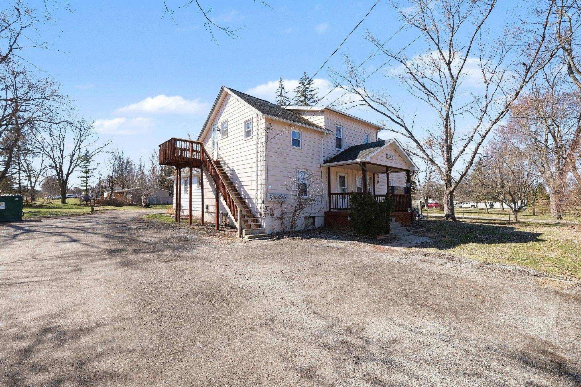 1163 W Reid Unit #3 RD, Flint, MI 48507