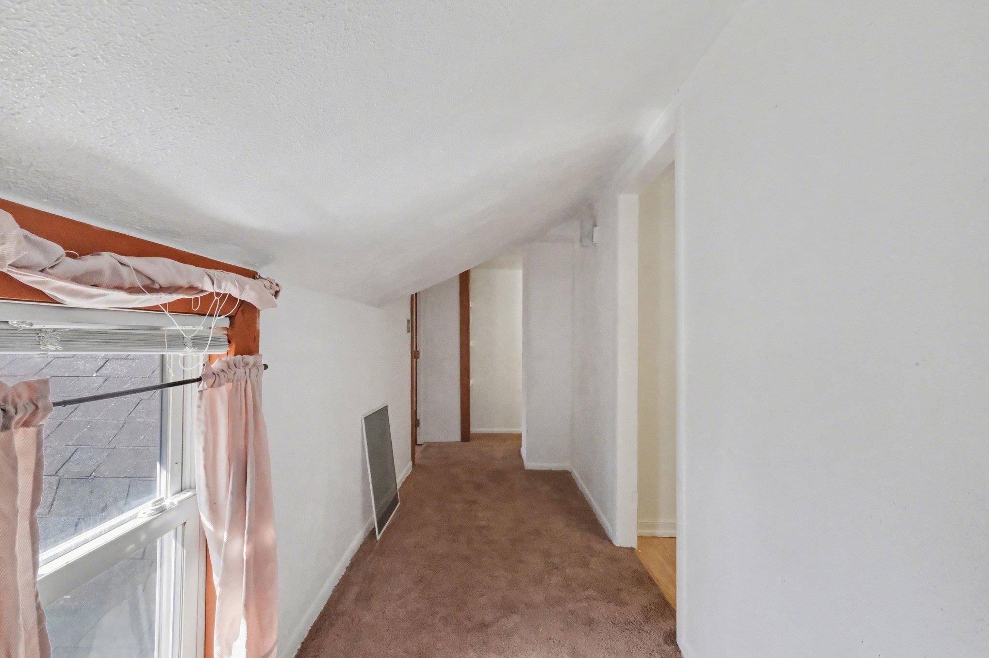 1163 W Reid Unit #3 RD, Flint, MI 48507