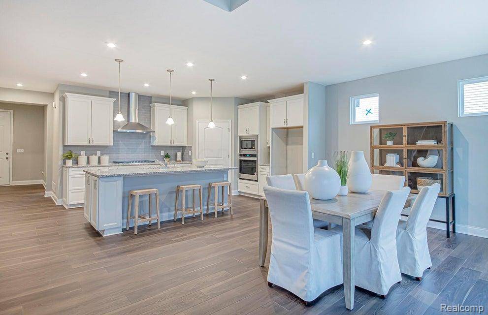 50649 Crusader DR, Macomb Township, MI 48044