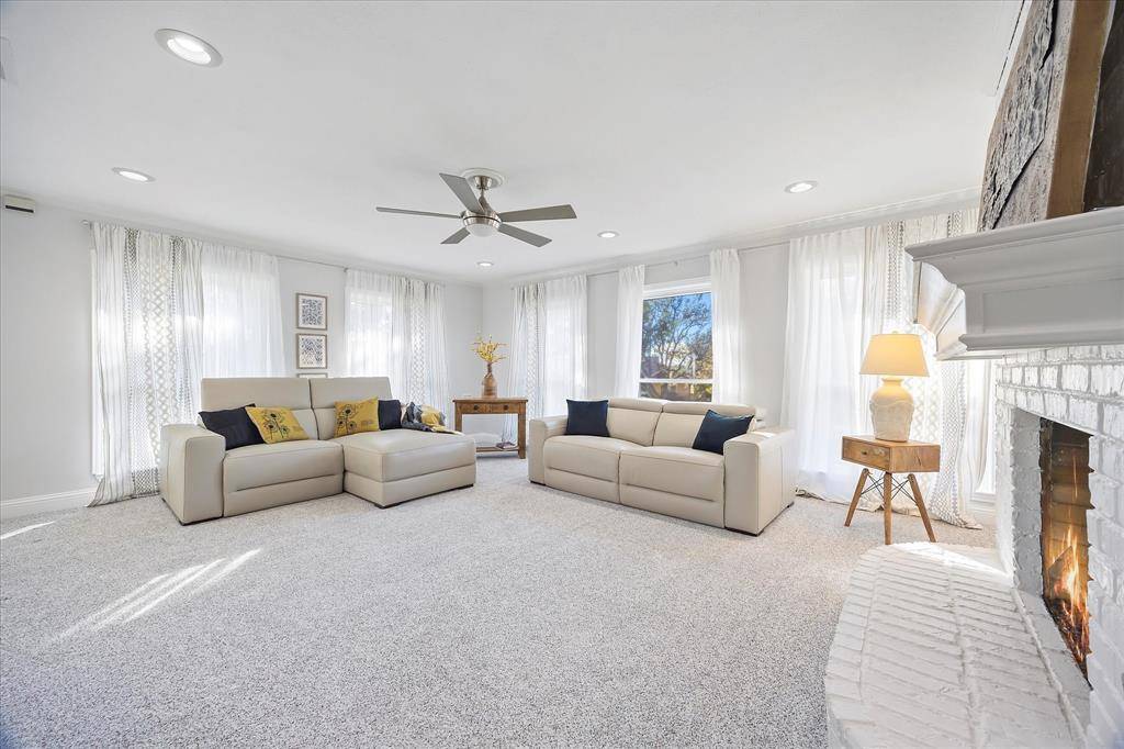 206 Tanya Drive, Rockwall, TX 75087