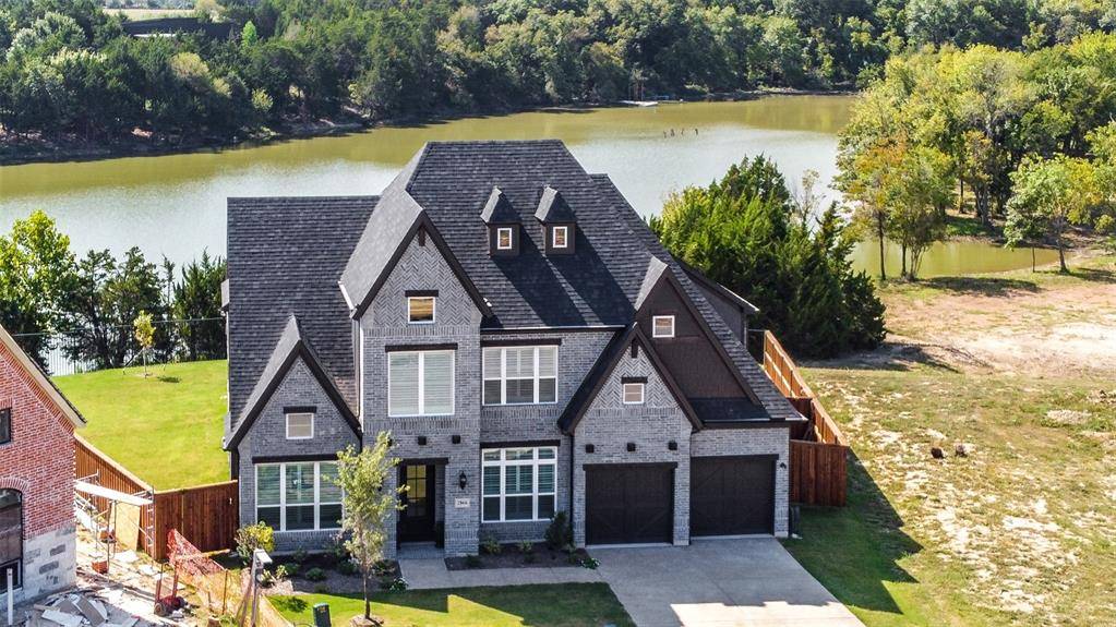 2866 Shane Drive, Midlothian, TX 76065