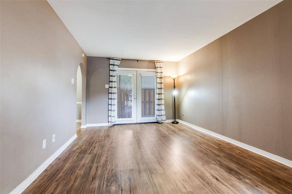 15926 Stillwood Street #1071, Dallas, TX 75248