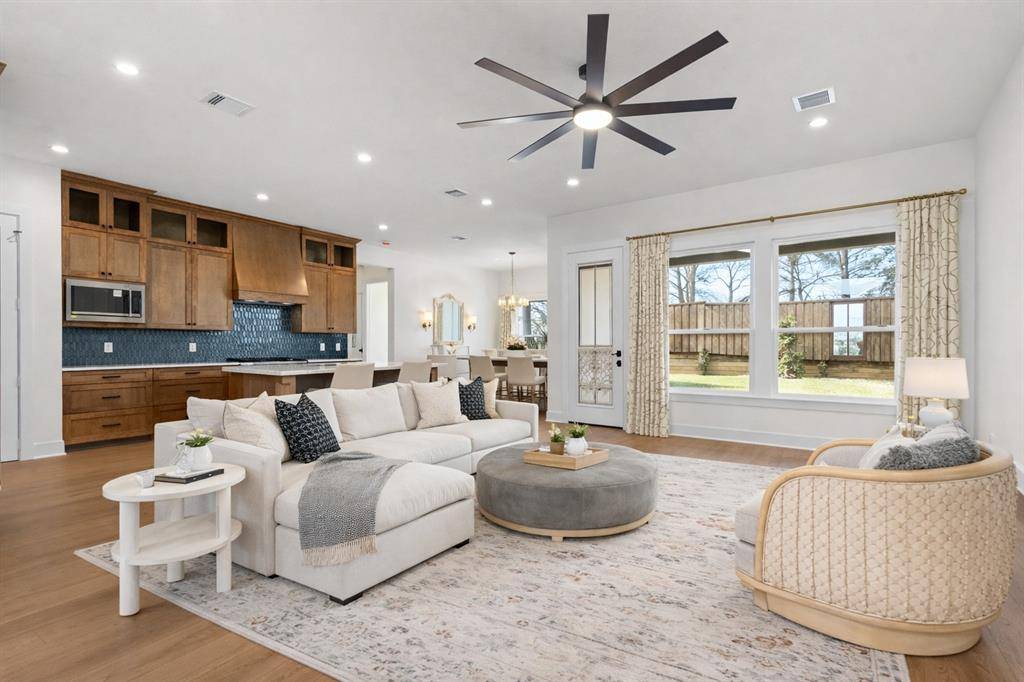 1908 Heritage Knoll Drive, Sherman, TX 75092