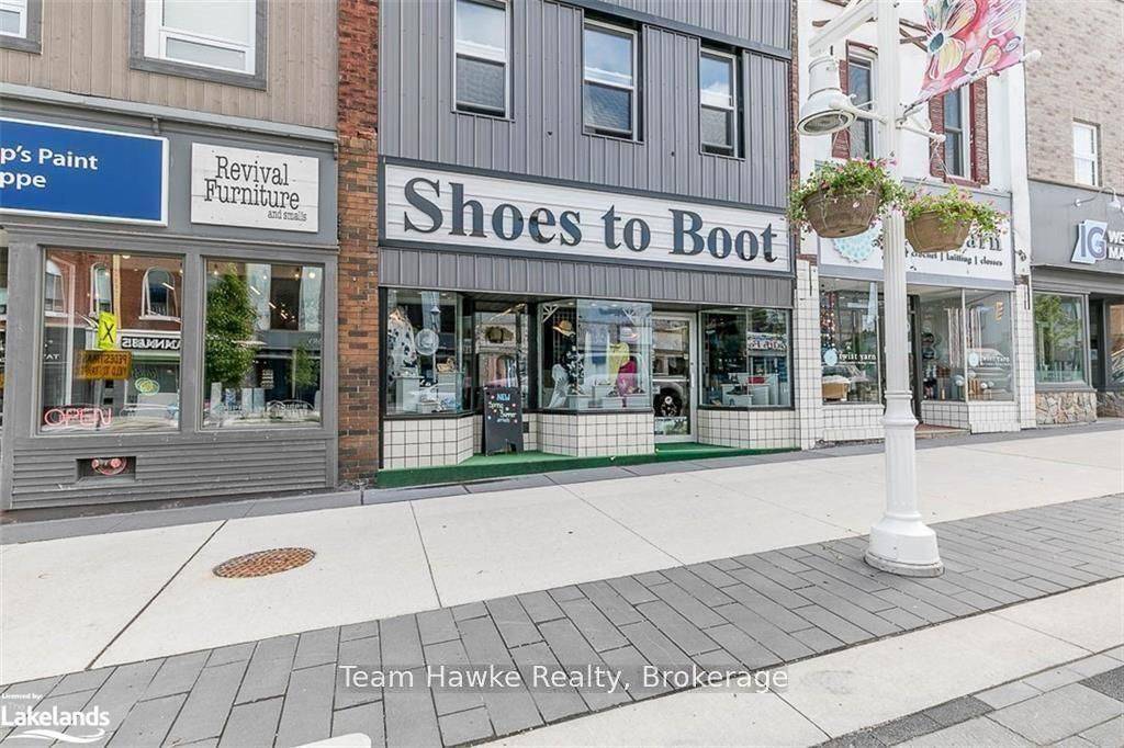 261 KING ST, Midland, ON L4R 3M4
