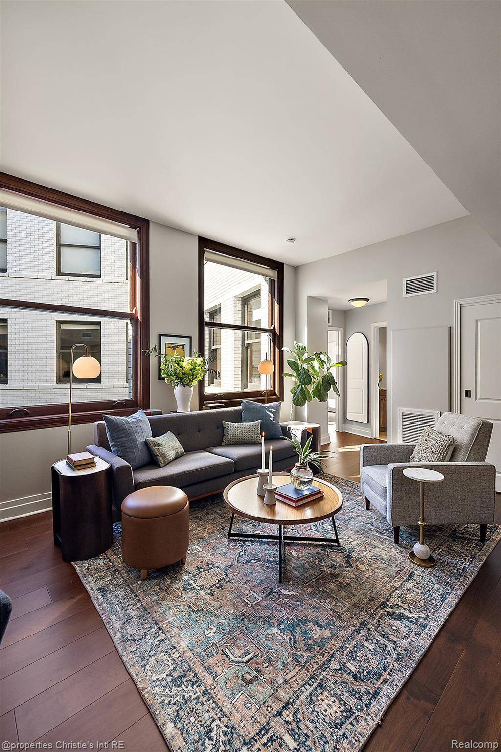 1 Park AVE #1402, Detroit, MI 48226