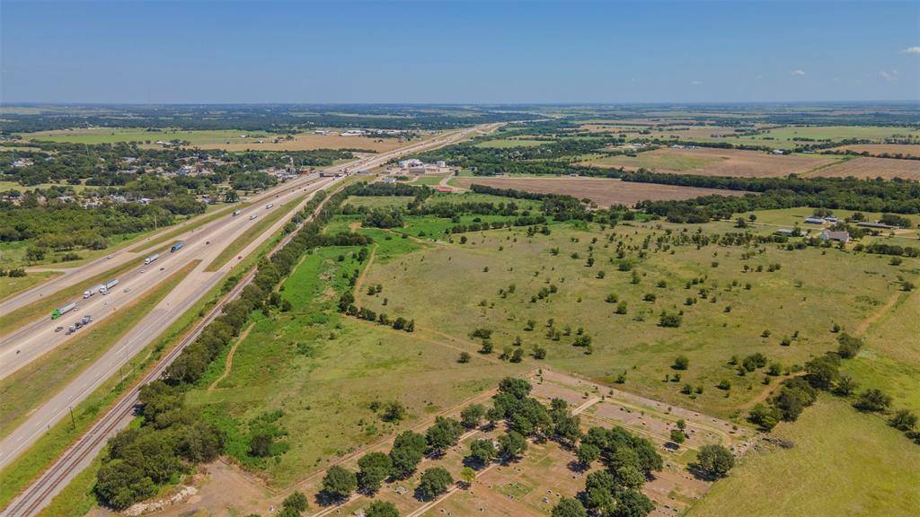 0000 Interstate 35, Bruceville Eddy, TX 76524