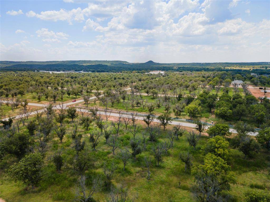 1336 Cirrus Loop, Granbury, TX 76049