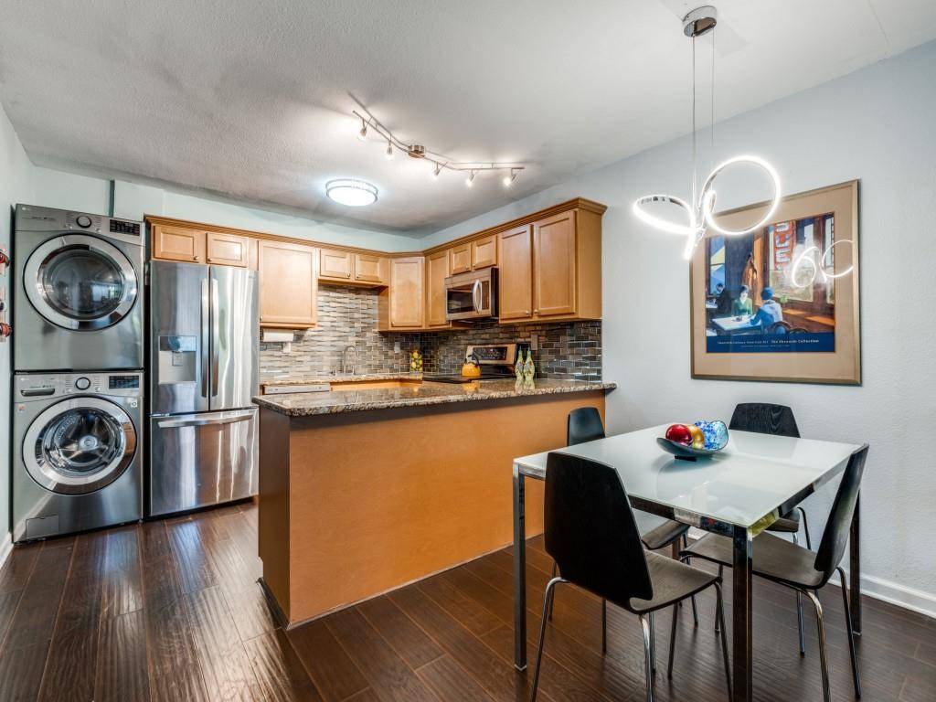 5234 Fleetwood Oaks Avenue #219, Dallas, TX 75235