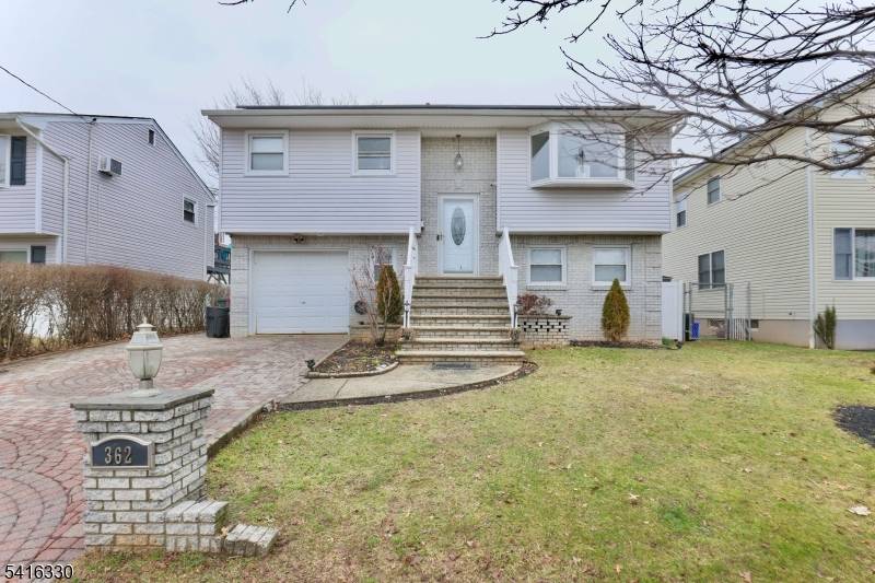 362 Washington St, Rahway City, NJ 07065