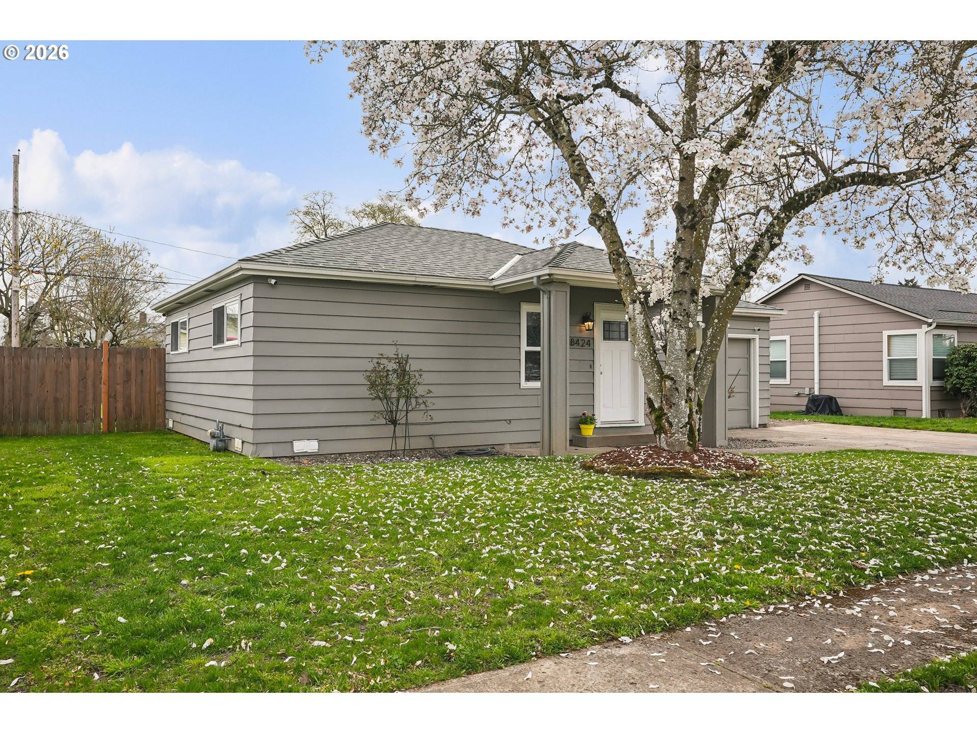 8424 SE CORNWELL AVE, Happy Valley, OR 97086