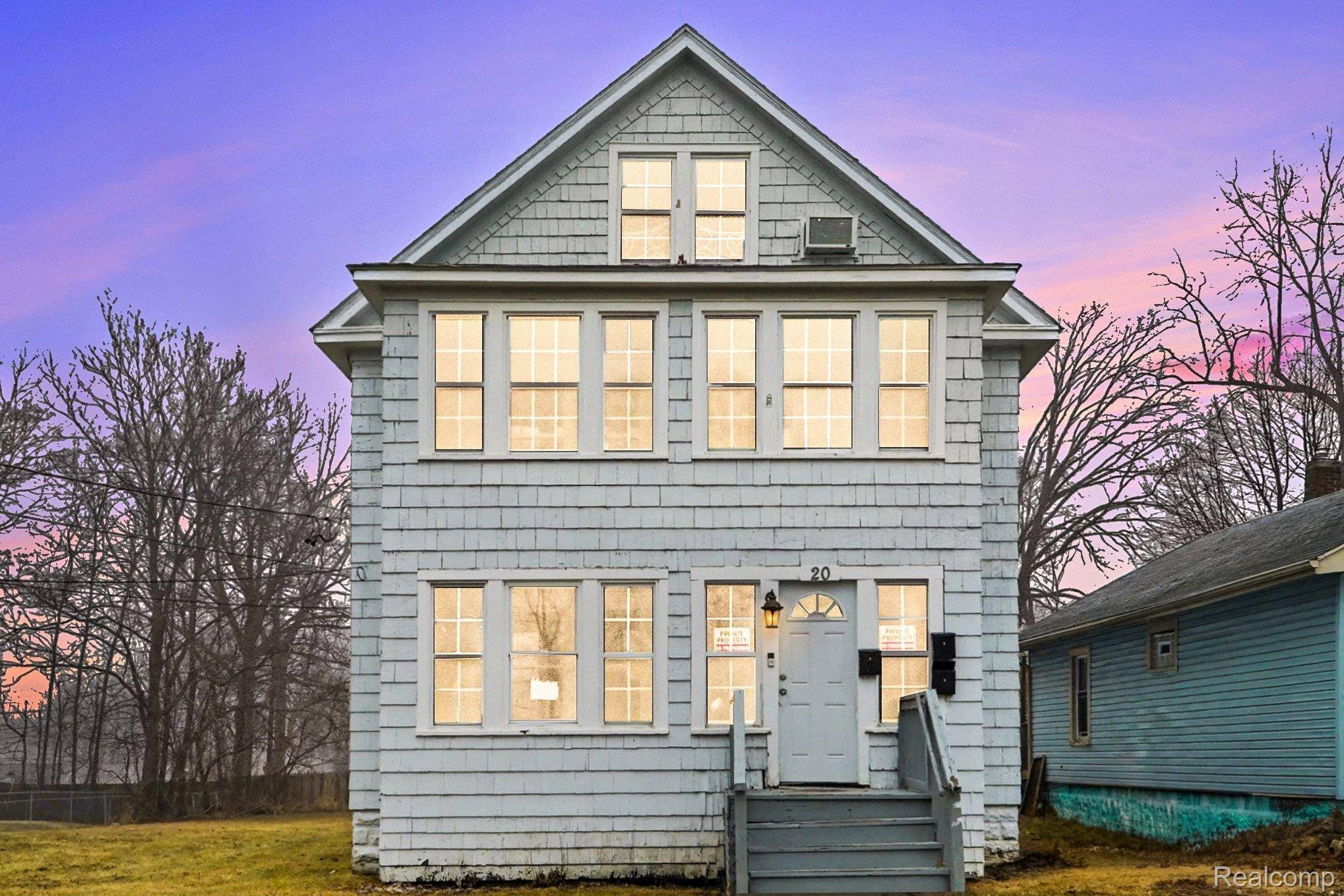 20 Frank ST, Pontiac, MI 48342