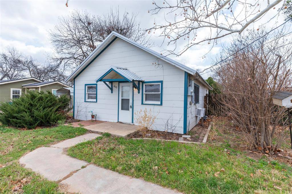 425 S 1st Street W, Clyde, TX 79510