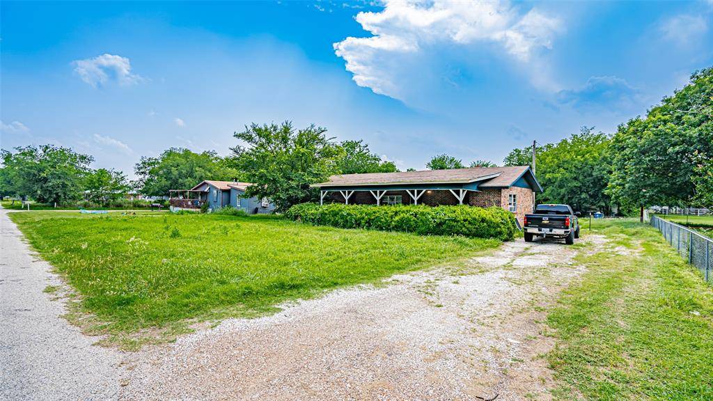 291 County Road 4858, Newark, TX 76071